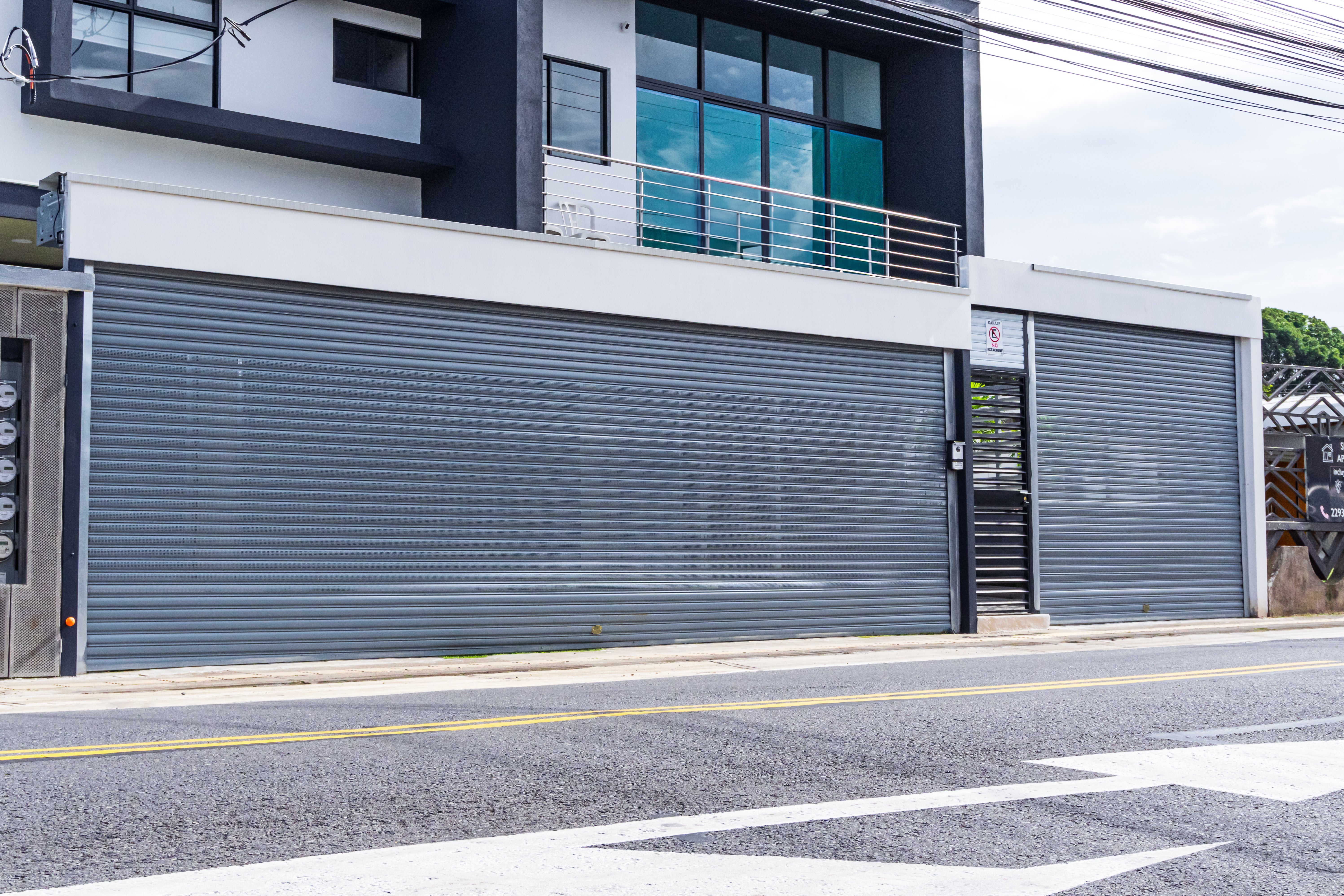 Cortinas Metálicas Comerciales 11