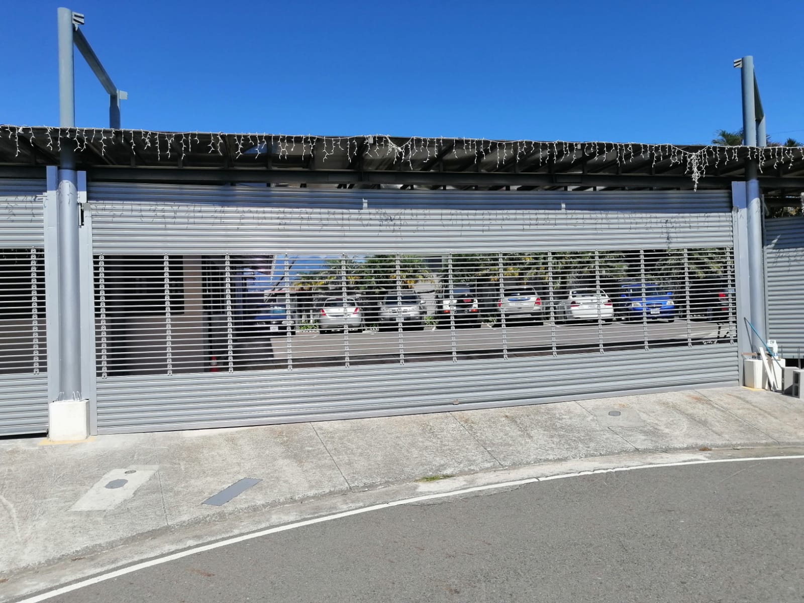 Cortinas Metálicas Comerciales