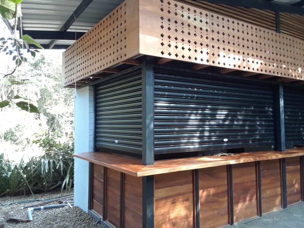 Cortinas Metálicas Comerciales 6