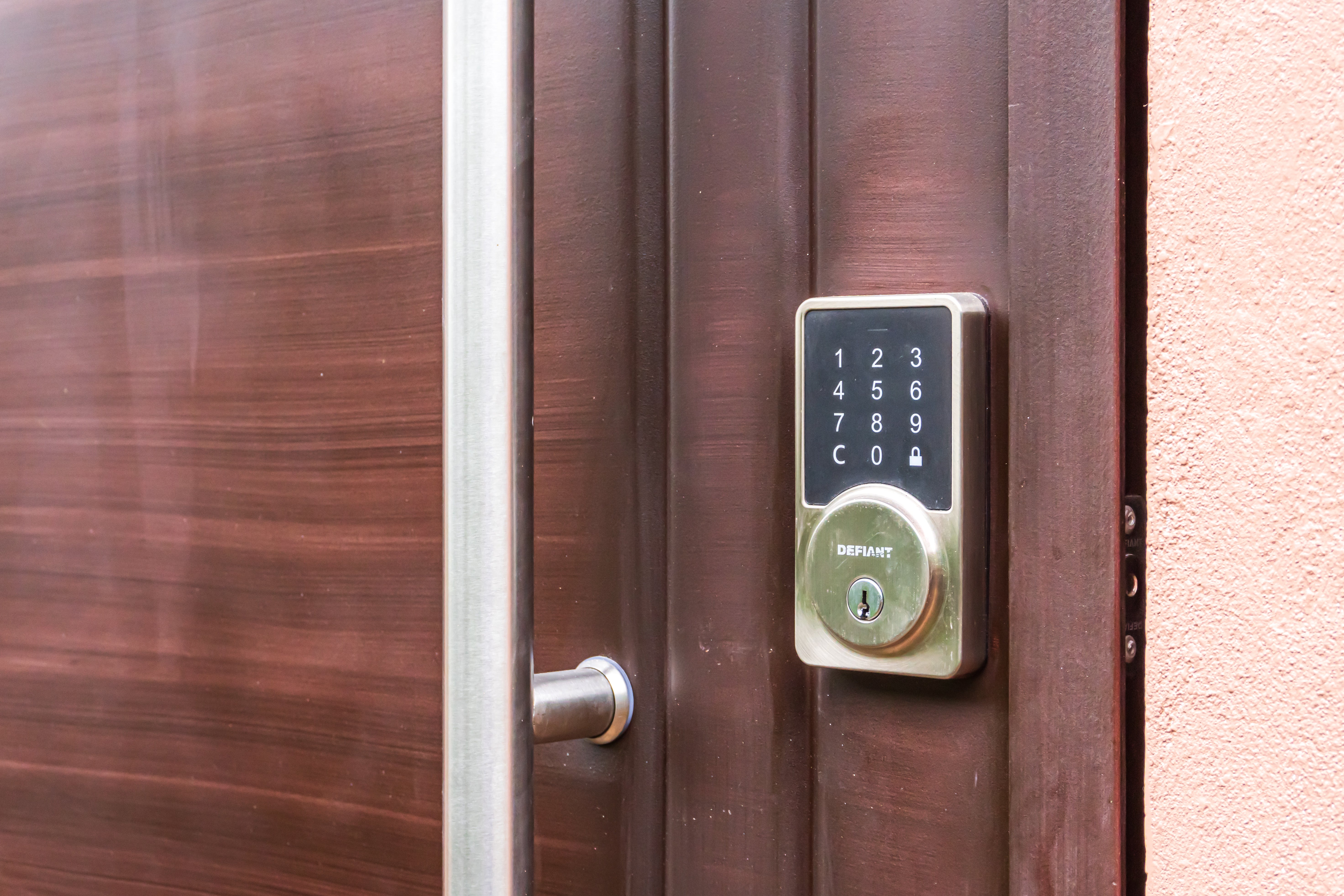 Puertas Residenciales 6